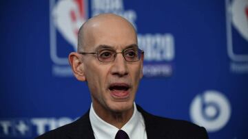 Adam Silver, comisionado de la NBA durante una comparecencia