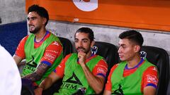 La furia de Rodolfo Pizarro tras el empate entre Rayados y Mazatlán: “¿No me van a meter a jugar?”