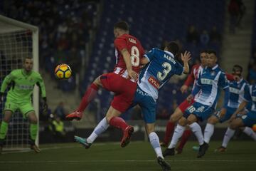 Saúl Ñíguez y Aaron Martín.