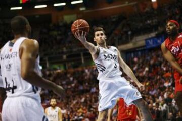 Real Madrid-Cai Zaragoza.