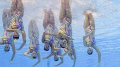 El equipo espa&ntilde;ol participa en la prueba final de Nataci&oacute;n Sincronizada Femenina por Equipos durante el Mundial de Nataci&oacute;n FINA, en Budapest.