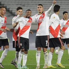 River se lució en el Monumental y goleó 4-0 a Unión