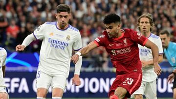 Federico Valverde y Luis Díaz en el Madrid vs. Liverpool de la final de Champions 2022