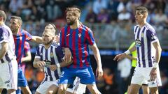 Llorente ante el Real Valladolid.