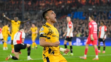 Resumen y goles del Feyenoord vs Inter, de la ida de los octavos de final de la Champions League