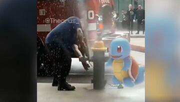 Esto es lo que pasa cuando aparece un Pokémon en la vida real: un bombero, víctima