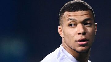 Koeman colocó una foto de Mbappé en el vestuario antes del partido de Champions