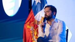 “Esto decía cuando era diputado”: Navia encaró a Boric por el clásico universitario