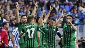 Corpas, Exp&oacute;sito y Rahmani en La Rosaleda.