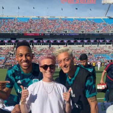 Rapinoe guest of honour at Arsenal vs Fiorentina ICC match