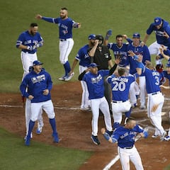 A punta de home runs, los Blue Jays avanzan a Serie Divisional