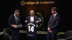 Javier Mascherano sees a ‘happy’ Messi in Barcelona