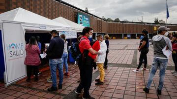 Casos, muertes y recuperaciones en Colombia del coronavirus este s&aacute;bado 23 de octubre de 2021. Hay 1.772 nuevos positivos en todo el pa&iacute;s por la pandemia.