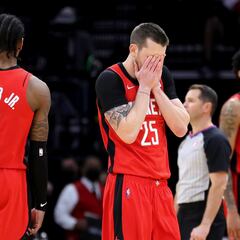 The Houston Rockets’ Kevin Porter Jr. has been arraigned. What happens next?