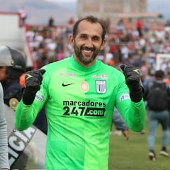 Barcos, el dueño del gol y del arco