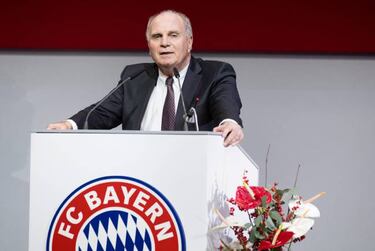 Bayern win to close on Leipzig but Dortmund lose ground