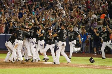 Javier Salinas: "Estamos ante la mejor temporada histórica de la LMB"