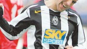 <b>VUELVE EL CRACK. </b>El capitán de la Juventus, Del Piero, marcó dos goles ante el Siena.