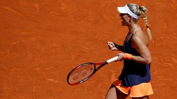 Kerber resiste a la dureza de Siniakova y pasa a octavos