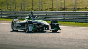 Robin Frijns (PBa) y Sébastien Buemi (Sui).