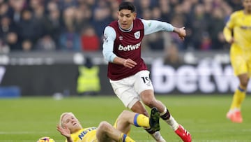 Edson Álvarez recibe amonestación en la derrota del West Ham ante Crystal Palace