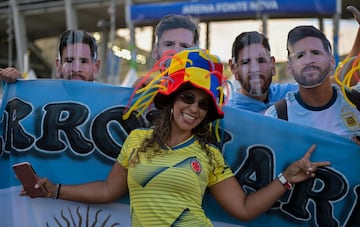 Las mejores imágenes de los aficionados desplazados a la Copa Mundial Femenina de Fútbol celebrada en Francia para animar a sus respectivas selecciones.

