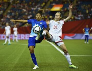 Cristiane e Irene Paredes.