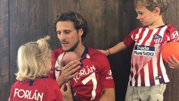 Forl&aacute;n, con sus hijos.