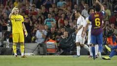 Casillas habló con Puyol "en son de paz"