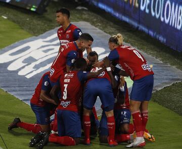 Independiente Medellín se impuso 2-0 con goles de Diber Cambindo y Adrián Arregui. Primer triunfo para los de Hernán Darío Gómez en la Liga BetPlay II-2021.