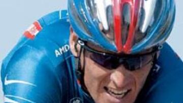 <b>BATIDO.</b> Gutiérrez superó con contundencia a Lance Armstrong.