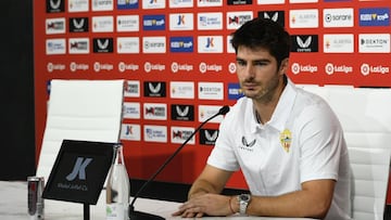 Gonzalo Melero, durante su presentación como jugador del Almería.