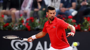 Tennis - Italian Open - Foro Italico, Rome, Italy - May 10, 2024 Serbia's Novak Djokovic in action during his round of 64 match against France's Corentin Moutet REUTERS/Claudia Greco
