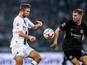 Nunca visto: el motivo que detuvo un partido de la Bundesliga