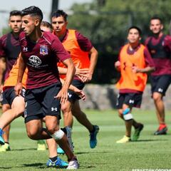 El calvario de Jorge Araya, joven volante de Colo Colo: volvió a sufrir corte de ligamentos