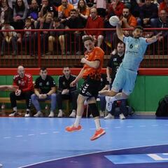 El Barça impuso su ley en Torrelavega