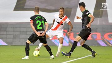 Trejo, controlando el bal&oacute;n ante el Legan&eacute;s.