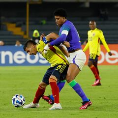Colombia lucha ante Brasil, pero queda sin chances de título