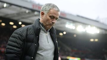 Jose Mourinho durante un partido en Old Trafford. 