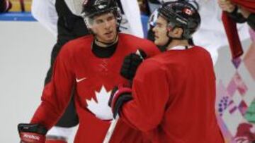 HÉROE. Sidney Crosby le dio el oro a Canadá en Vancouver 2010.