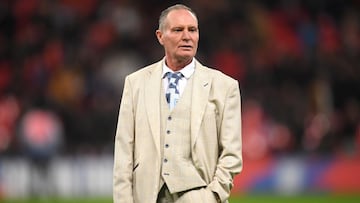 La venganza de Paul Gascoigne contra su padre: se lio a golpes con su cad¨¢ver