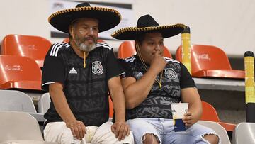 Aficionados sí fueron expulsados del Estadio Azteca por el grito