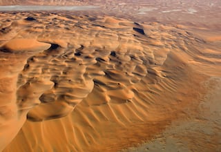 Los dos países en mitad del desierto que están importando millones de toneladas de arena cada año: todo es un problema de textura