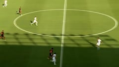 El golazo de Depay que demuestra que sigue siendo un crack: empeiza desde su propio campo