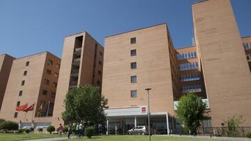 Una gerente sugiere quitar el m¨®vil a los pacientes para que no rechacen el traslado al Zendal