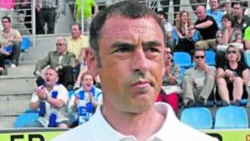 <b>CON CONTRATO. </b>López tiene un año más en el Alavés.