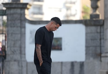 Joao Cancelo el día de la ceremonia fúnebre del futbolista portugués del Liverpool Diogo Jota y su hermano André Silva.