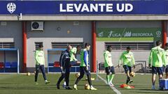 Levante vs Barcelona: how and where to watch - times, TV, online
