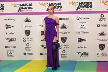 Lidia Rauet a su llegada a la alfombra roja. 

