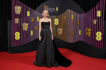 Carey Mulligan durante la alfombra roja de los Premios BAFTA 2024 celebrados en el Royal Festival Hall del Southbank Centre de Londres.